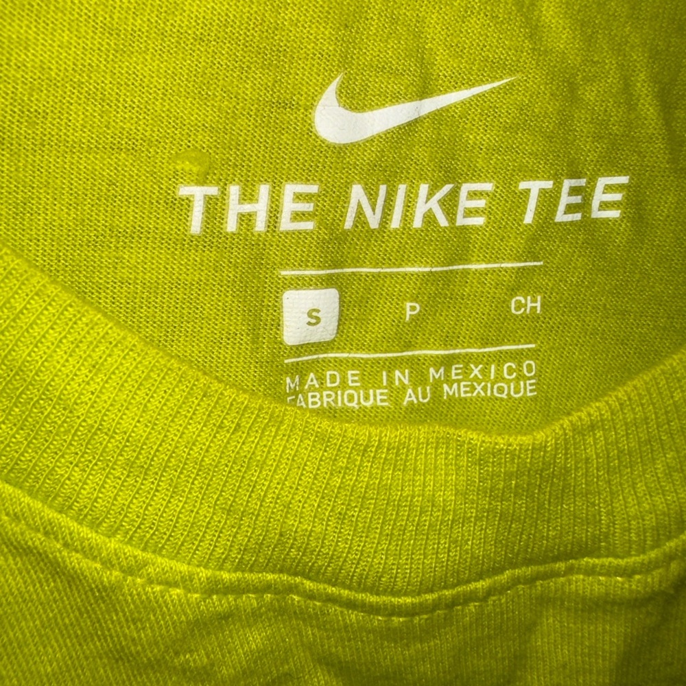 Nike tee shirt - Picture 3 of 4